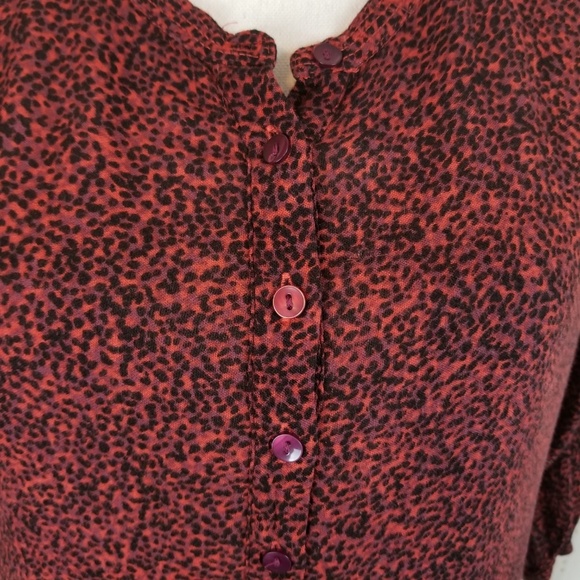 Urban Outfitters Ecote Red Animal Print Pop-Over - Picture 6 of 7